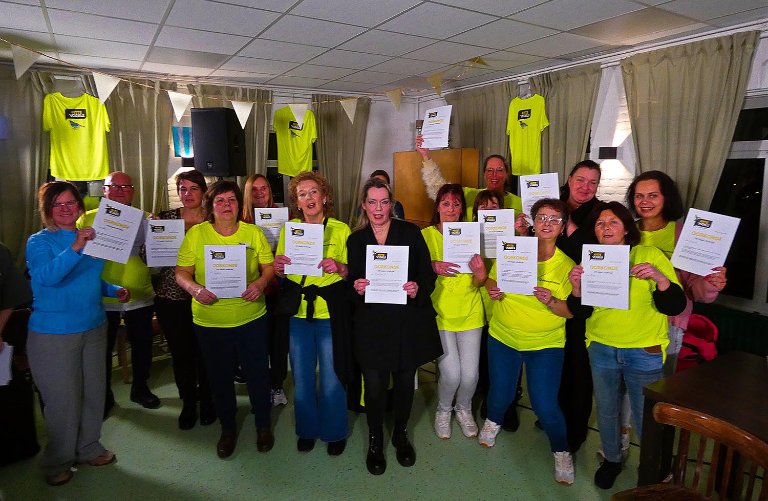 Fitte vogels_oorkonde groep